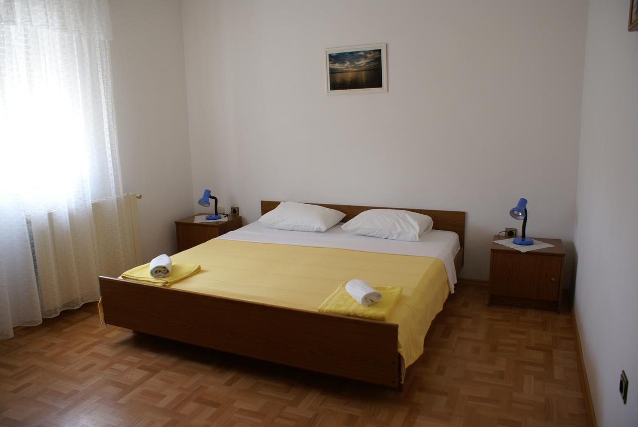 Apartments Nikola Krk Town Εξωτερικό φωτογραφία